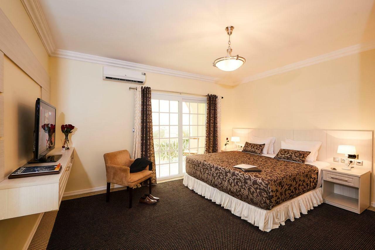 Hotel Florença Luanda Extérieur photo